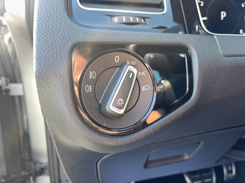 Volkswagen Golf - Photo 17