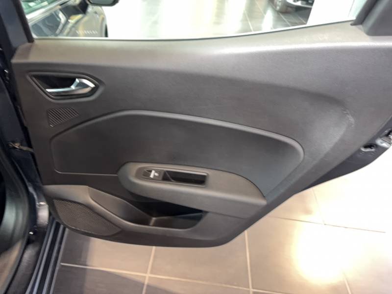 Renault Clio - Photo 19
