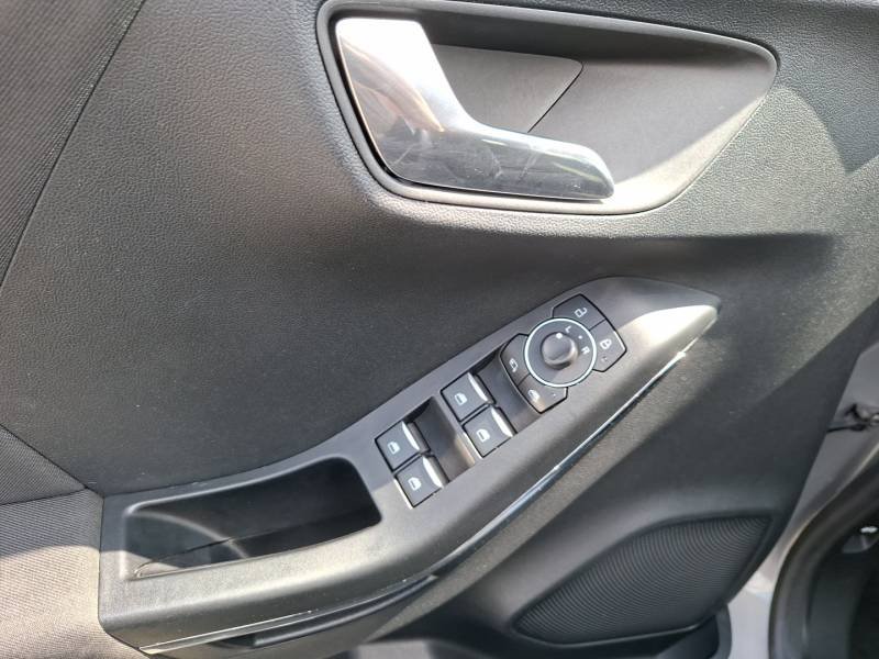 Ford Puma - Photo 17