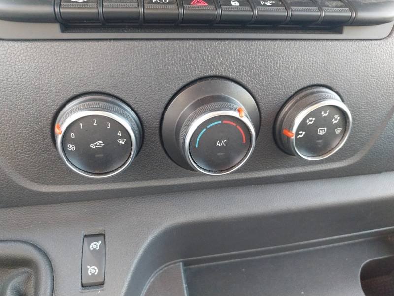 Renault Master - Photo 40