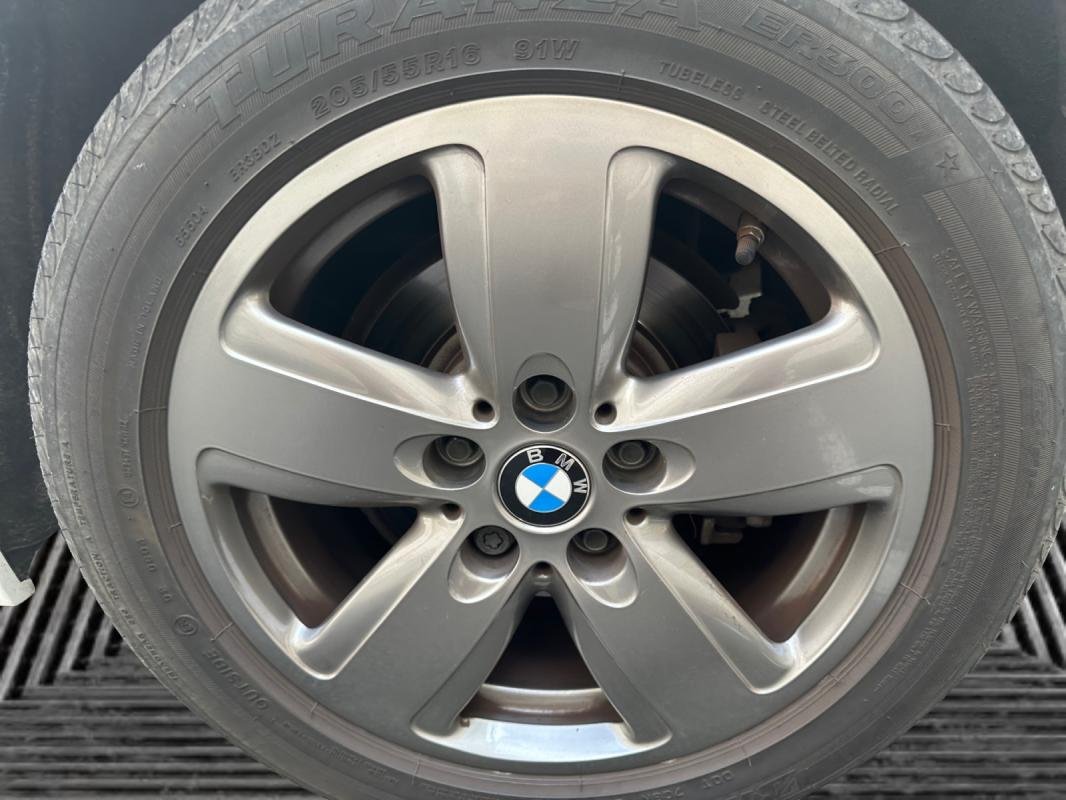 BMW Série 1 - Photo 23