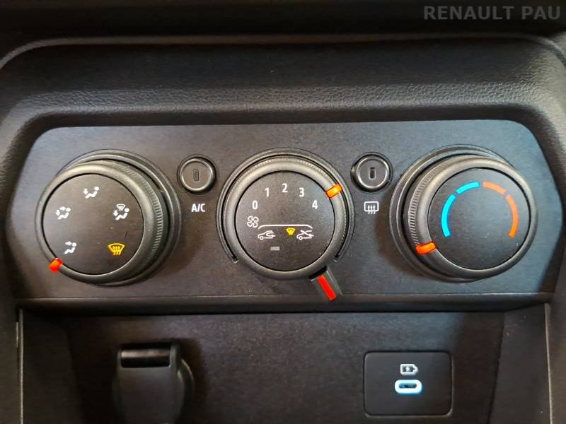 Dacia Sandero - Photo 30