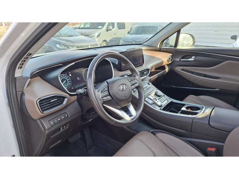 Hyundai Santa Fe - Photo 12