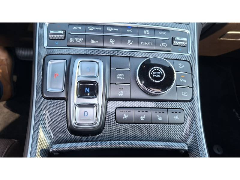 Hyundai Santa Fe - Photo 19