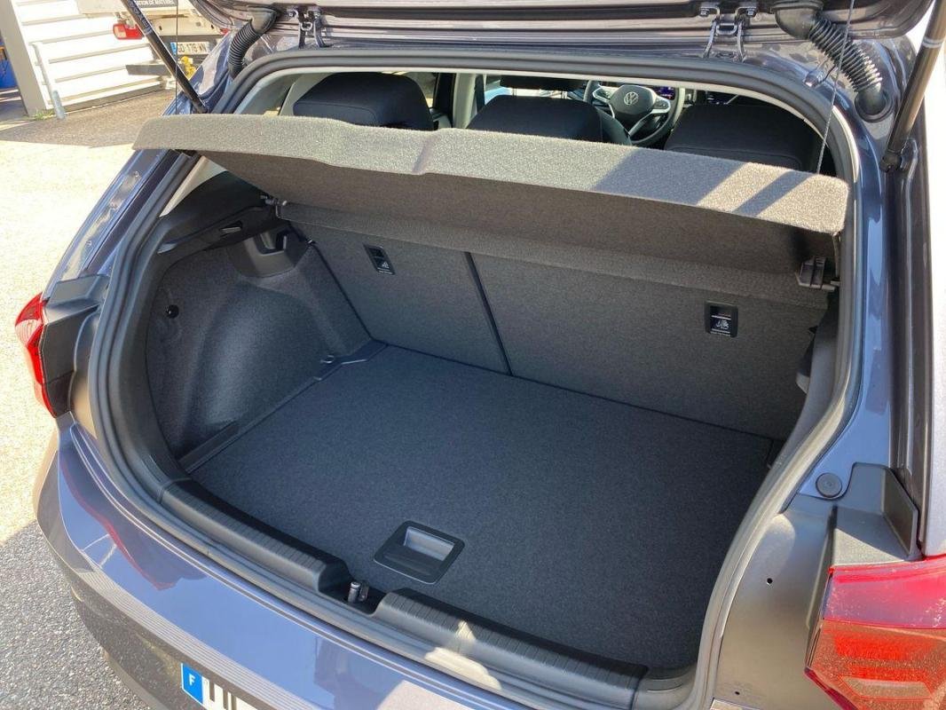 Volkswagen Polo - Photo 29