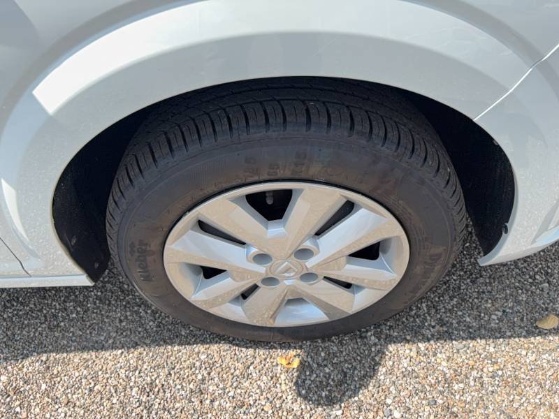 Dacia Sandero - Photo 38