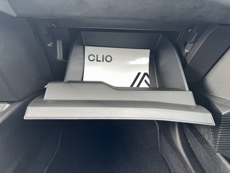 Renault Clio - Photo 40