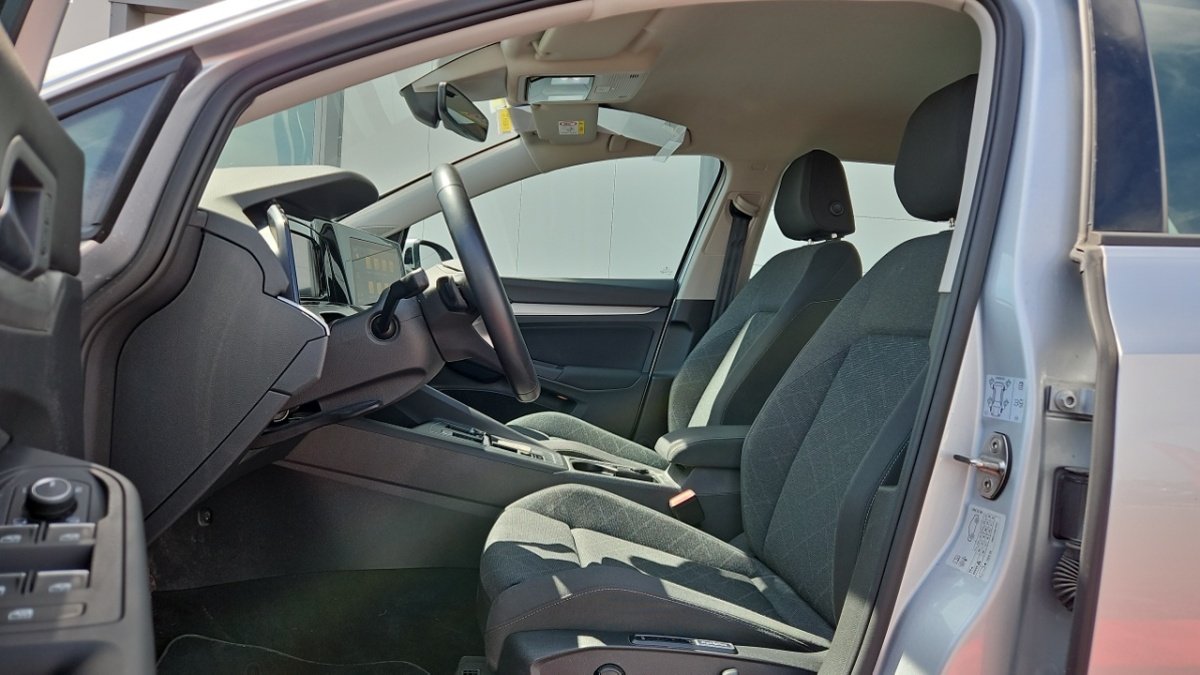 Volkswagen Golf SW - Photo 13