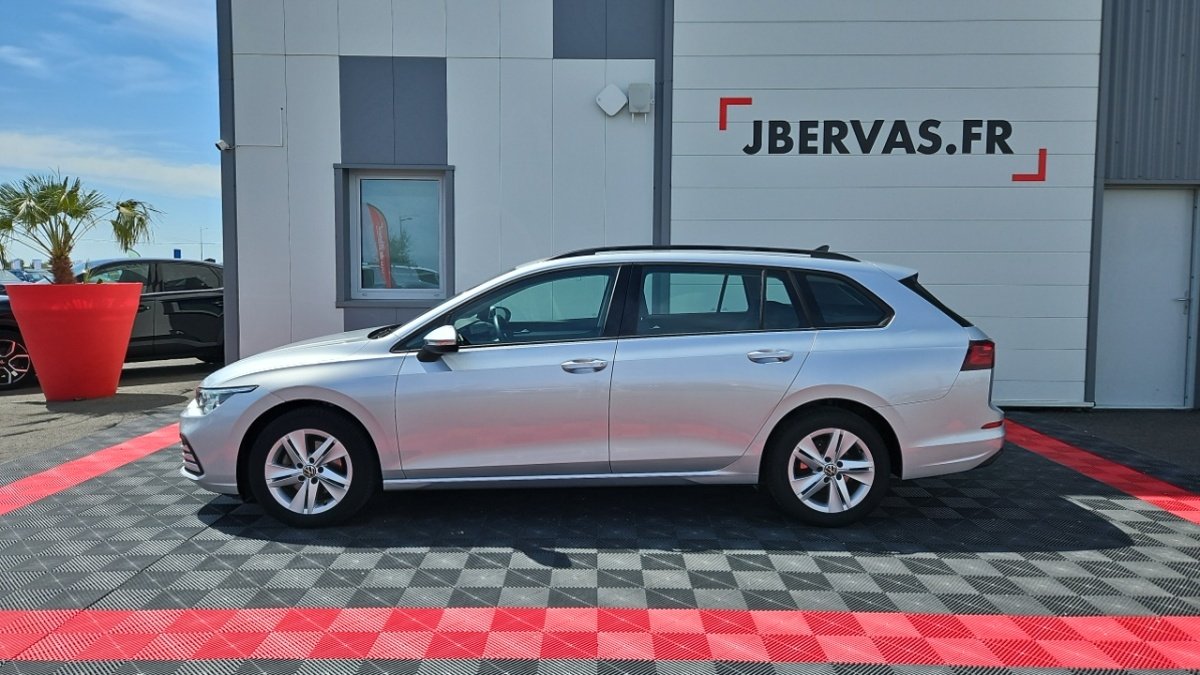 Volkswagen Golf SW - Photo 2