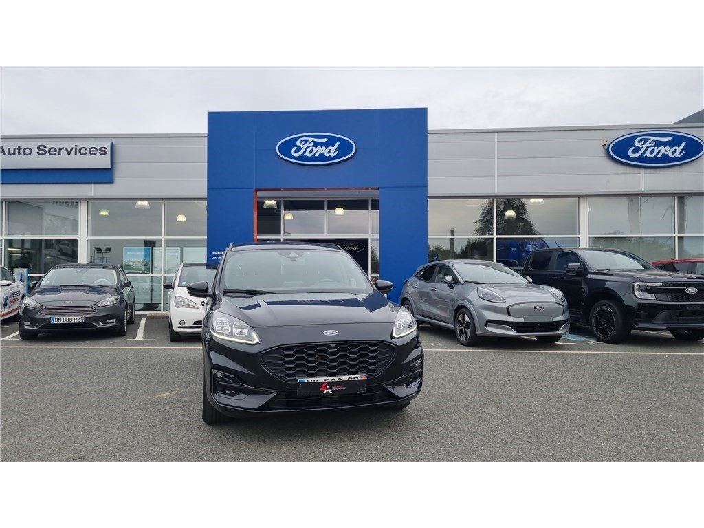 Ford Kuga - Photo 2