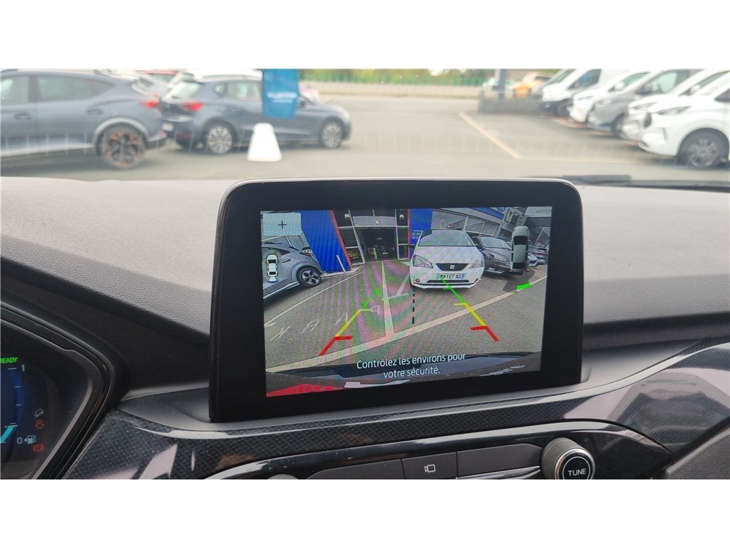 Ford Kuga - Photo 10