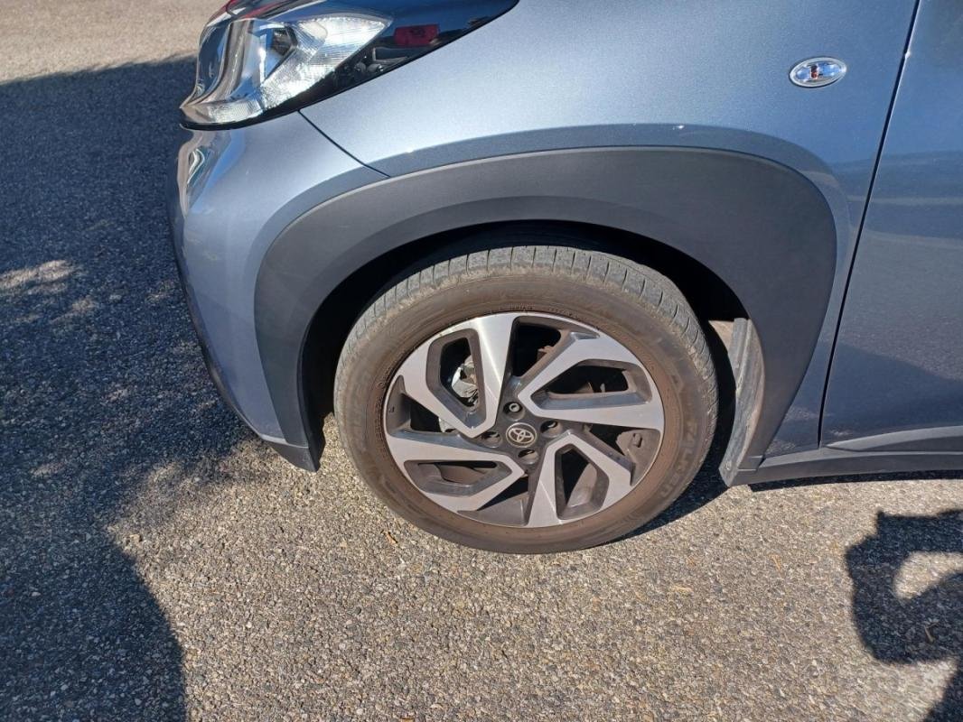 Toyota aygo x - Photo 11