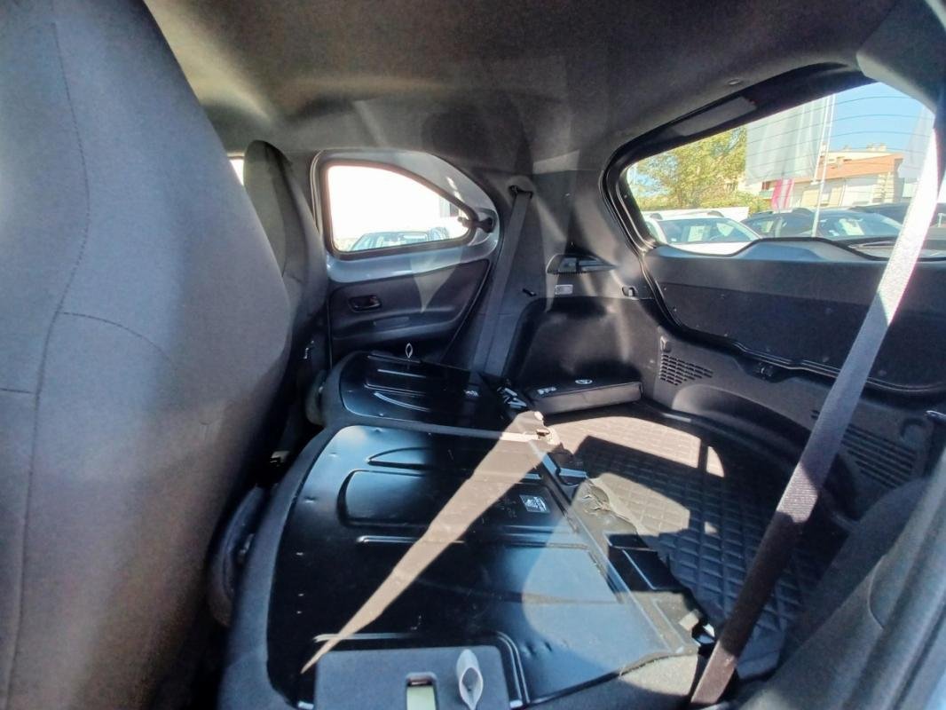 Toyota aygo x - Photo 15