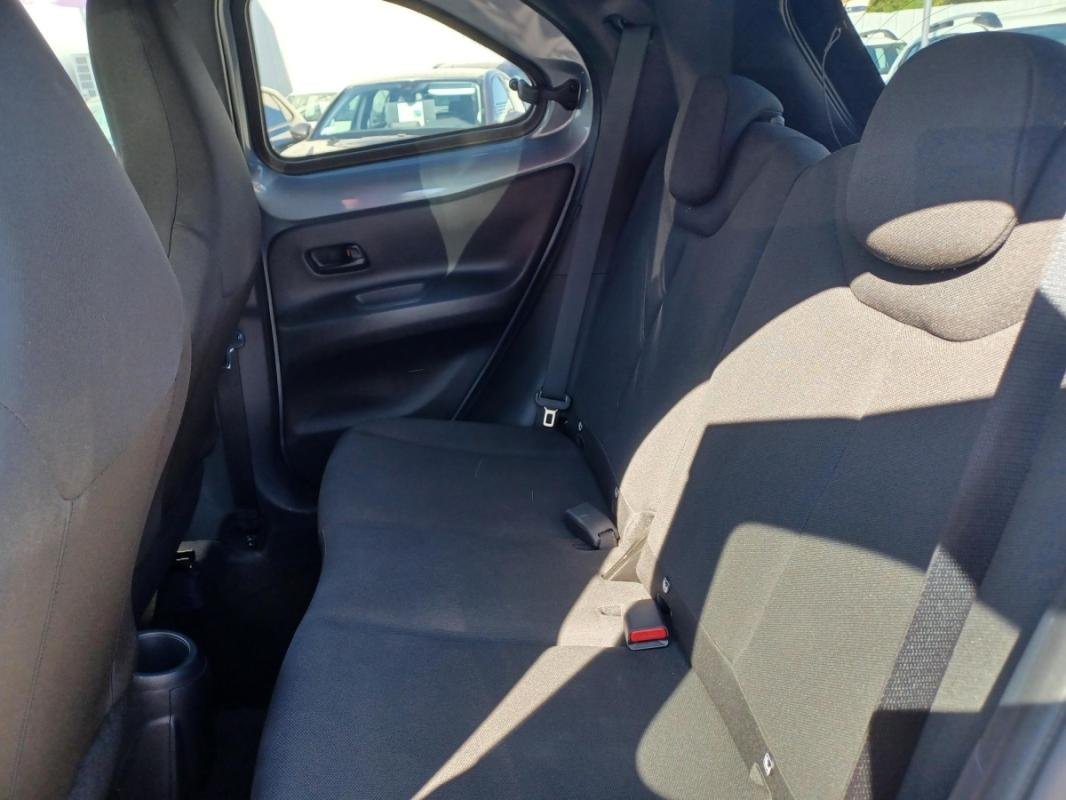 Toyota aygo x - Photo 17