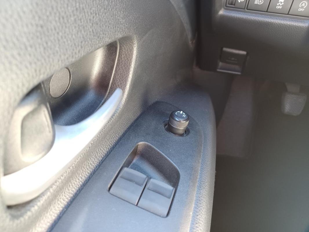 Toyota aygo x - Photo 24