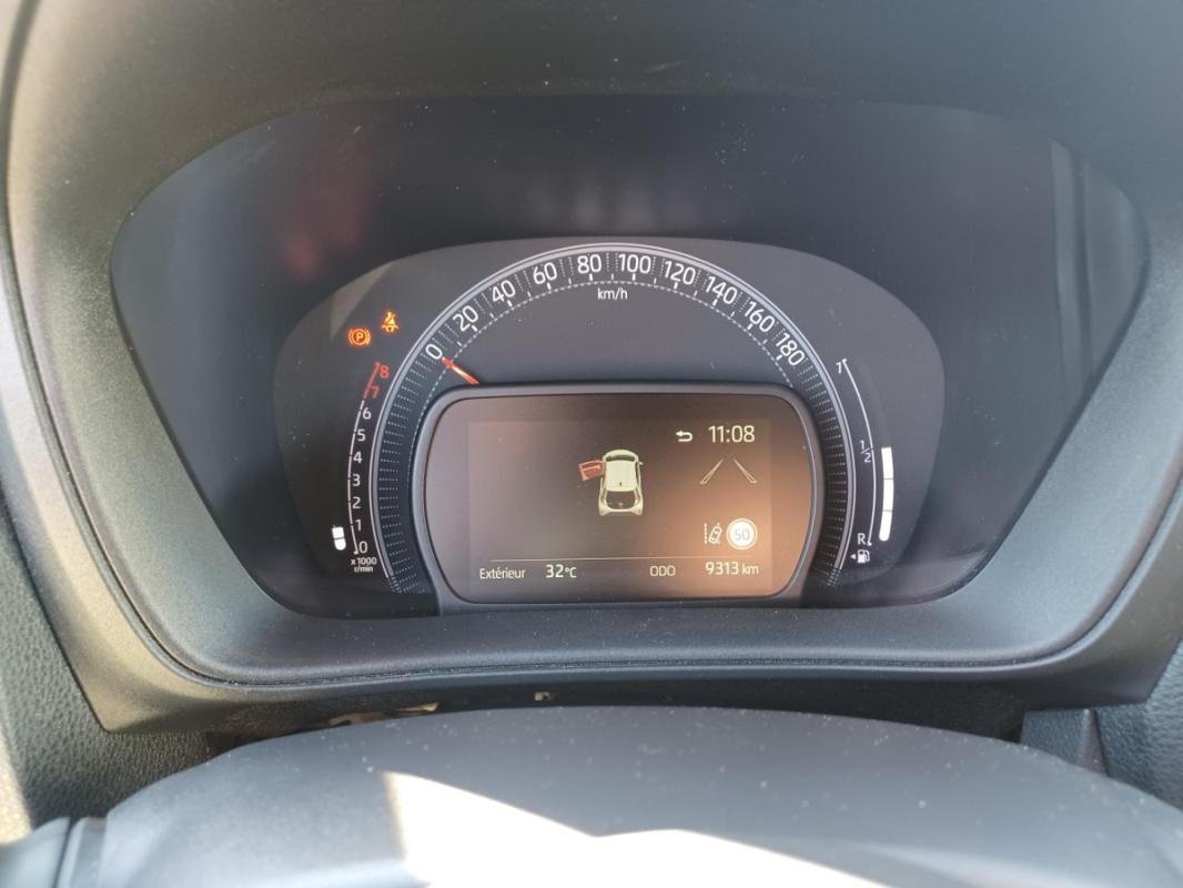 Toyota aygo x - Photo 27