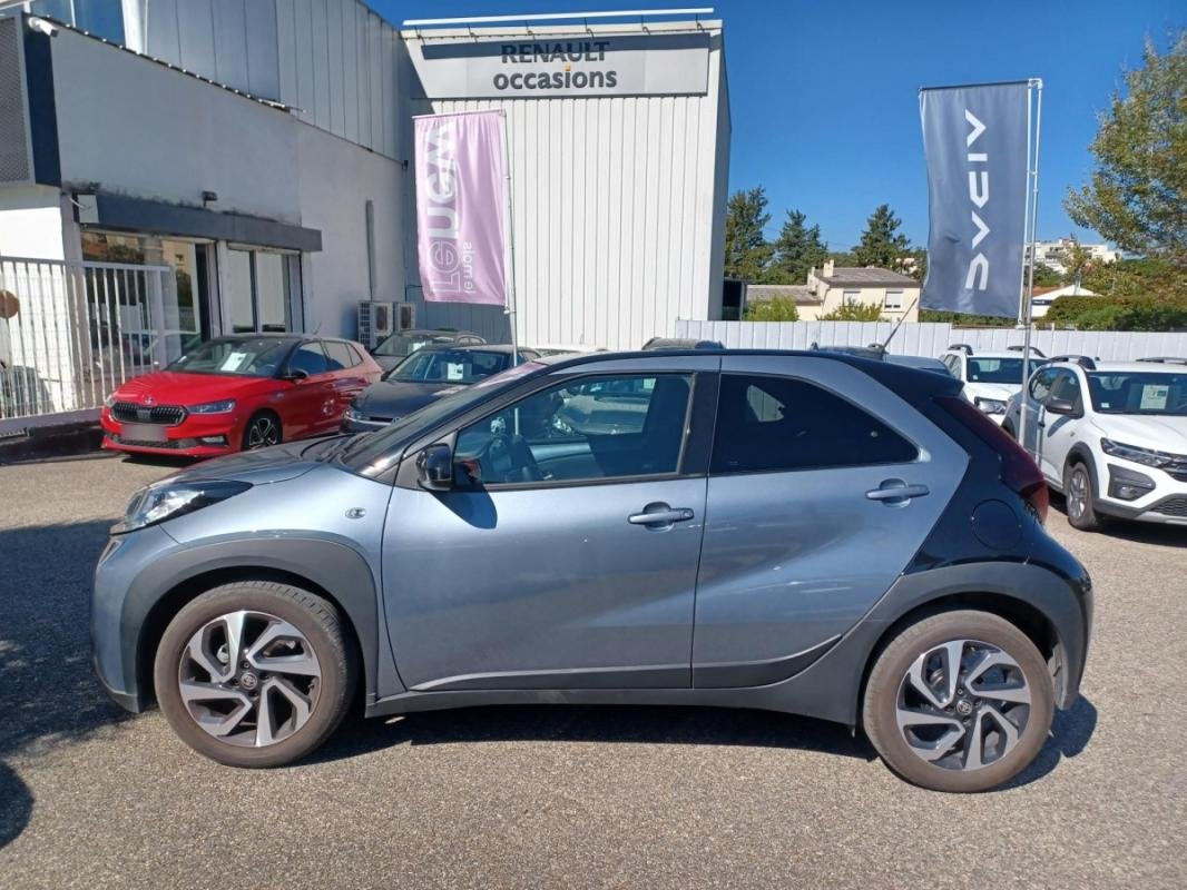 Toyota aygo x - Photo 4