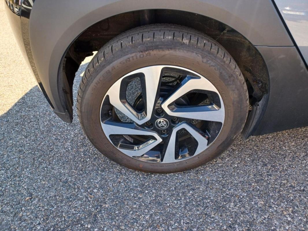 Toyota aygo x - Photo 9