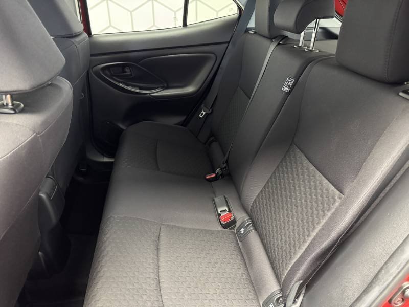 Toyota Yaris - Photo 17