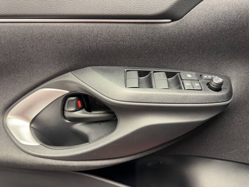 Toyota Yaris - Photo 30