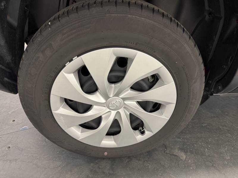 Toyota Yaris - Photo 9