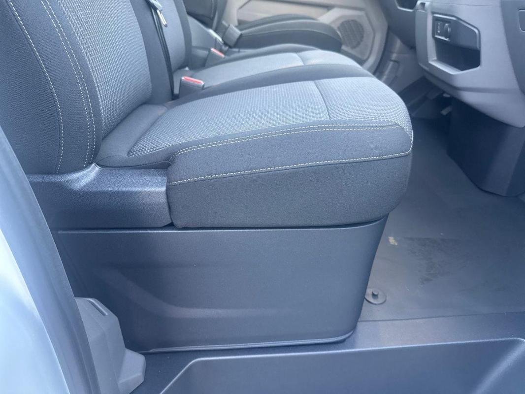 Volkswagen Transporter - Photo 3