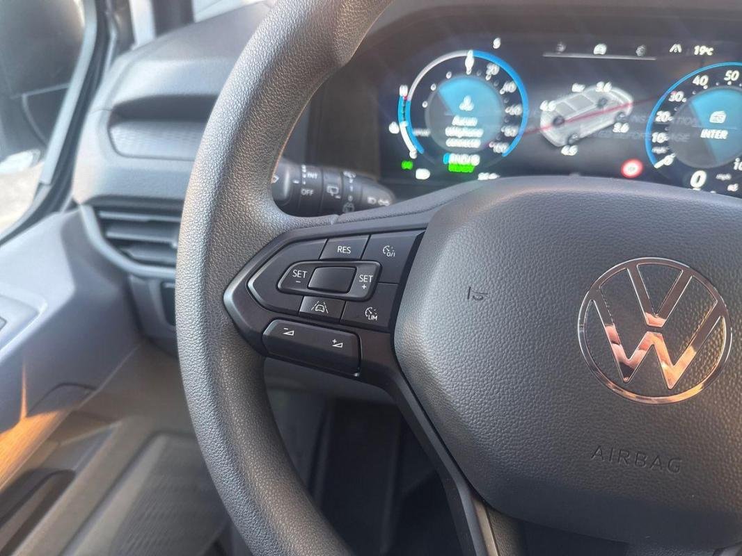 Volkswagen Transporter - Photo 10