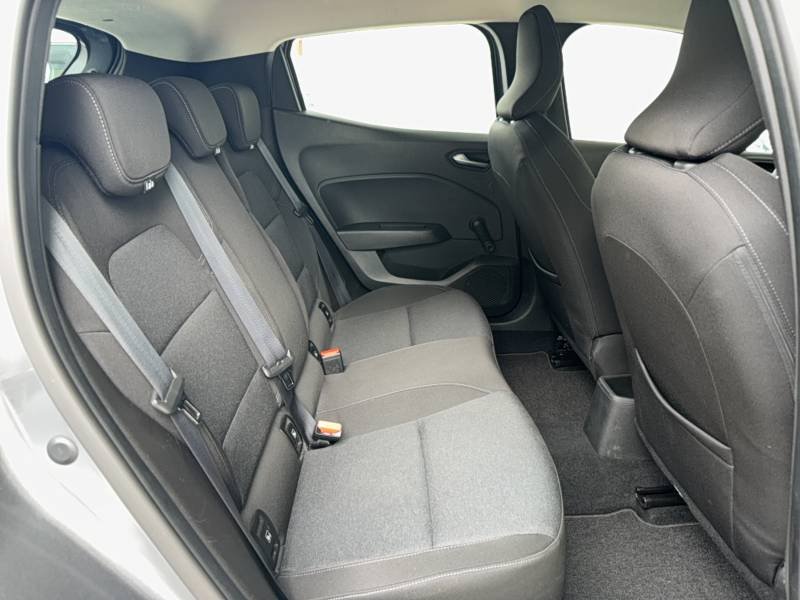 Renault Clio - Photo 12