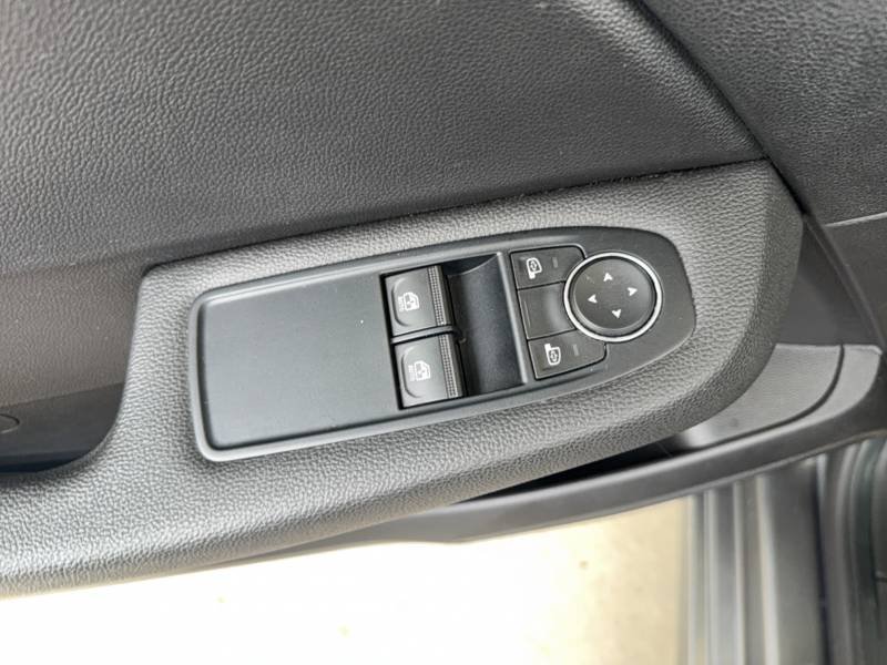 Renault Clio - Photo 15