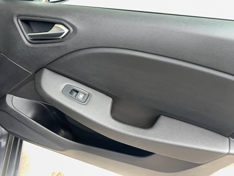 Renault Clio - Photo 9