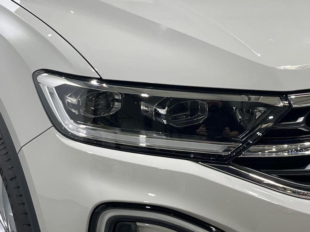 Volkswagen T-Roc - Photo 26