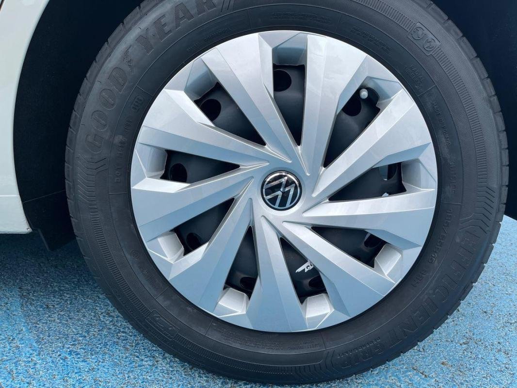 Volkswagen Polo - Photo 28