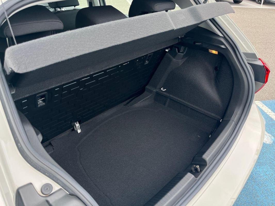 Volkswagen Polo - Photo 32