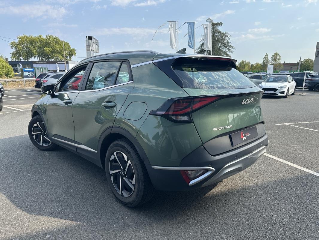 Kia Sportage - Photo 2