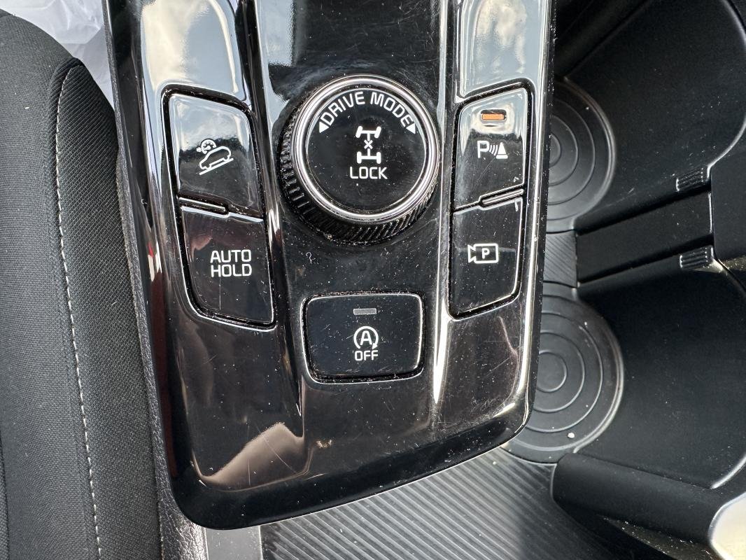 Kia Sportage - Photo 8
