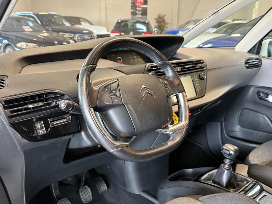 Citroën C4 Picasso - Photo 11