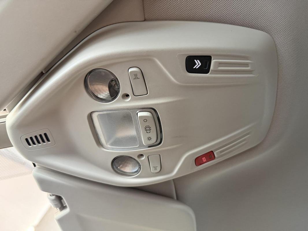 Citroën C4 Picasso - Photo 32