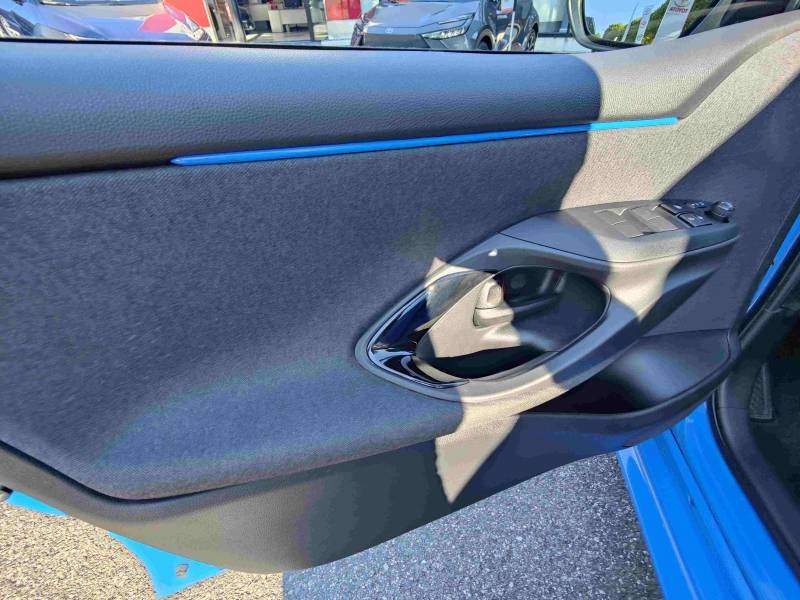Toyota Yaris - Photo 13