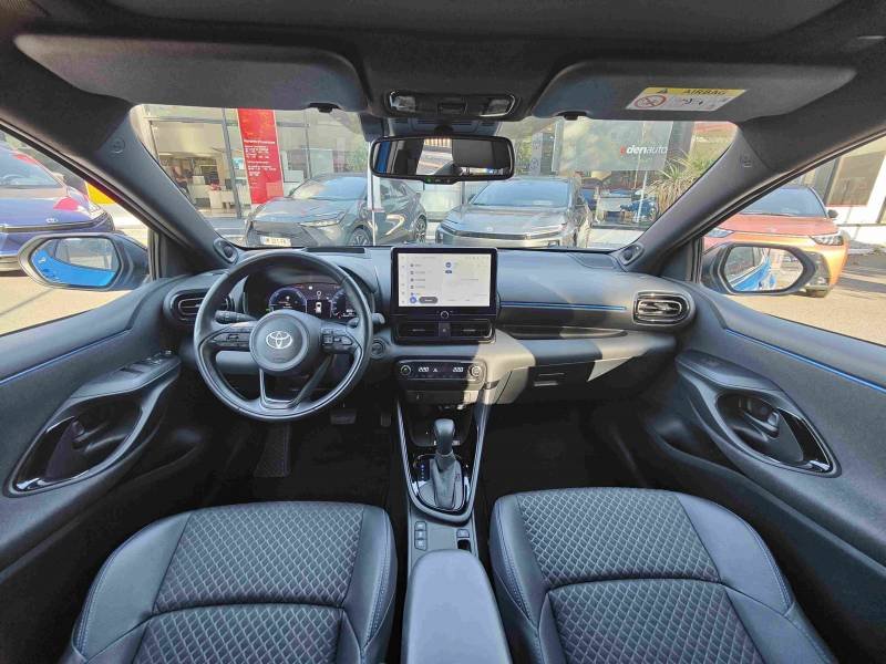 Toyota Yaris - Photo 9