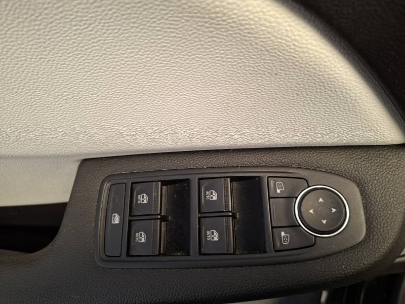 Renault Clio - Photo 16