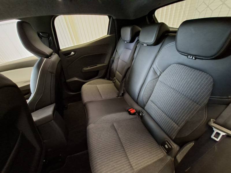 Renault Clio - Photo 20