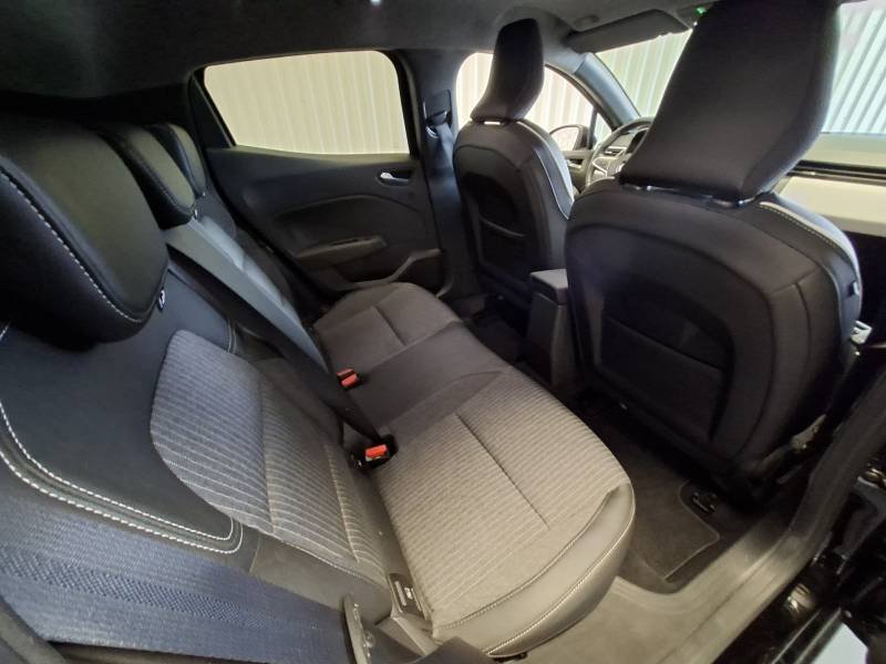 Renault Clio - Photo 23