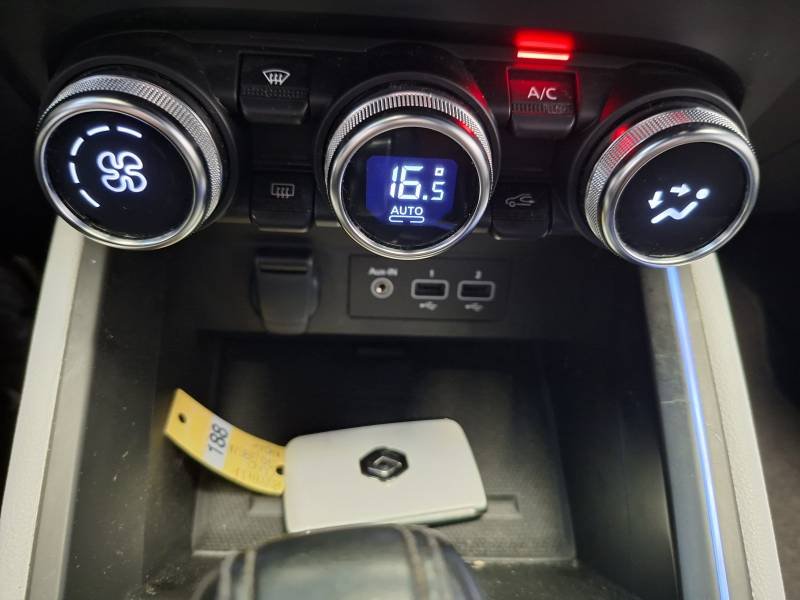 Renault Clio - Photo 35