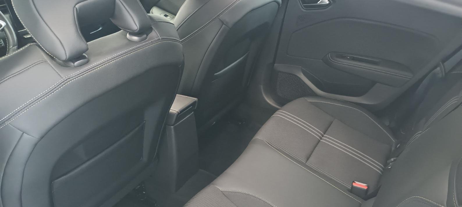 Renault Clio - Photo 13