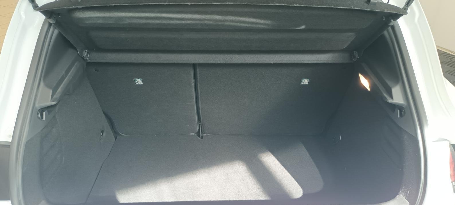 Renault Clio - Photo 15
