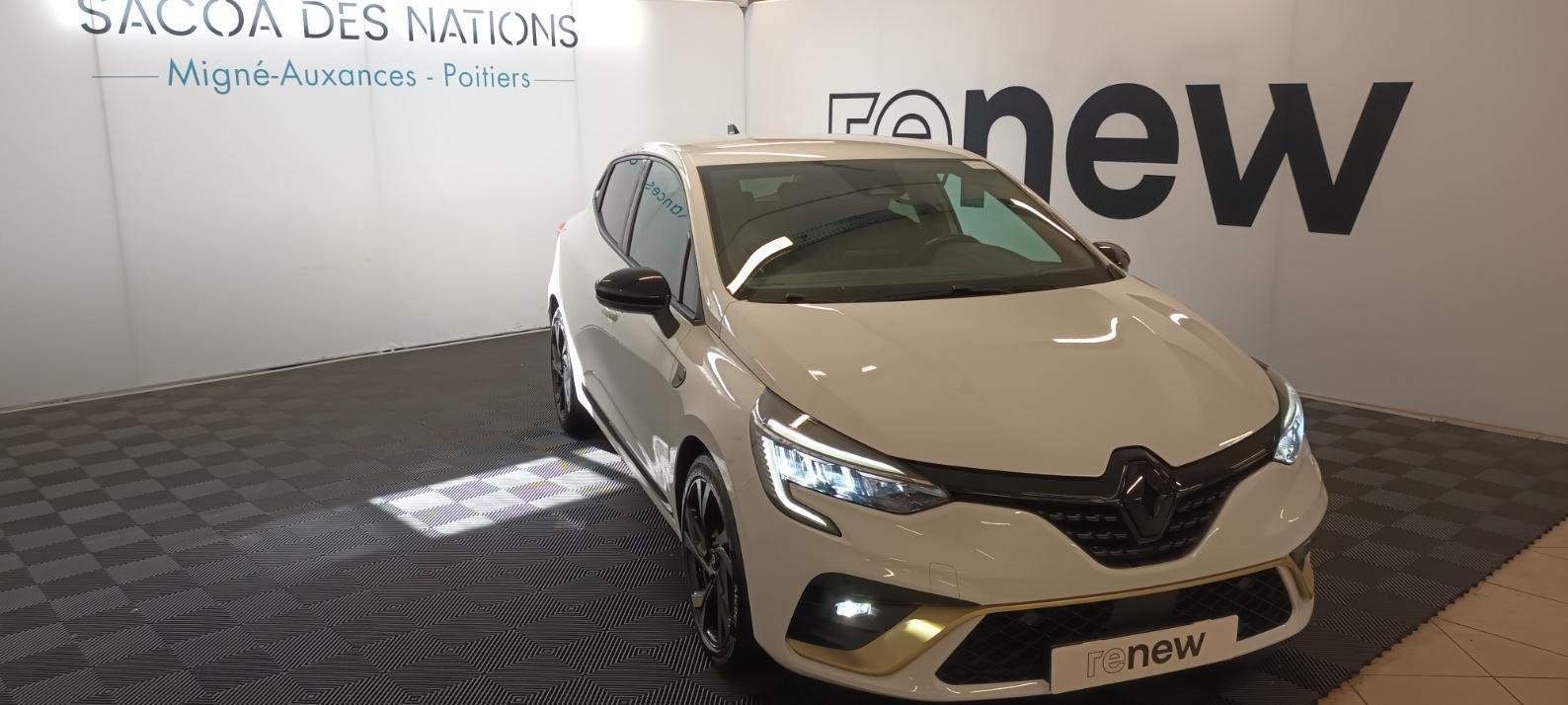 Renault Clio - Photo 17