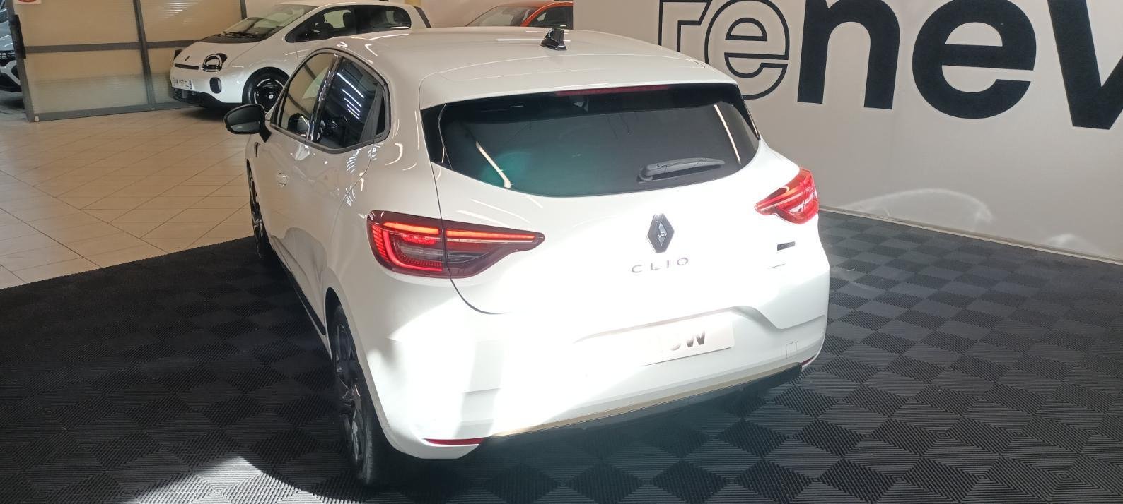 Renault Clio - Photo 20