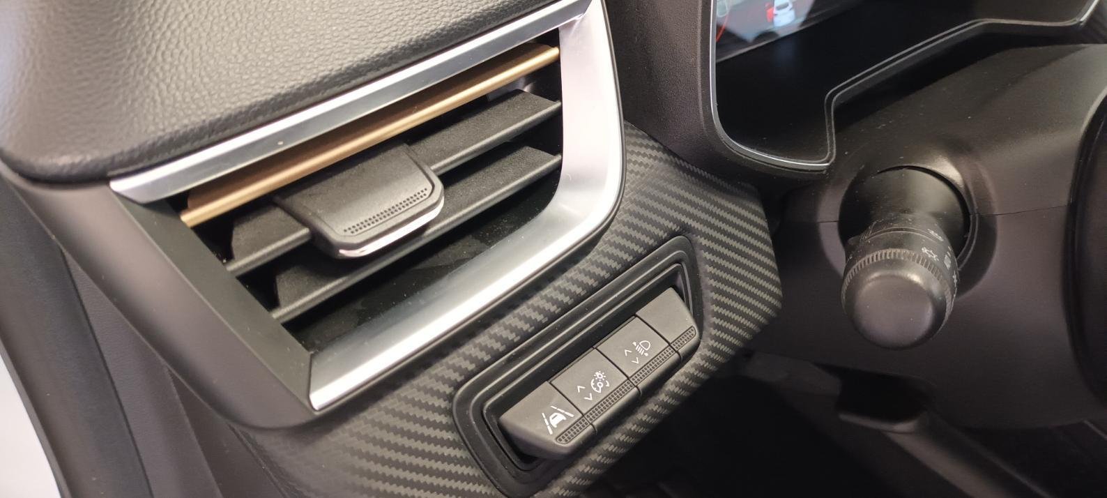 Renault Clio - Photo 8