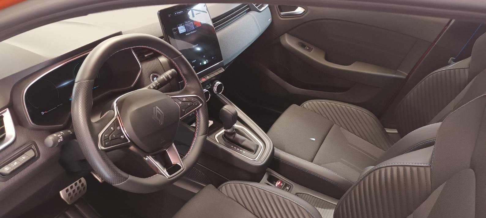 Renault Clio - Photo 13