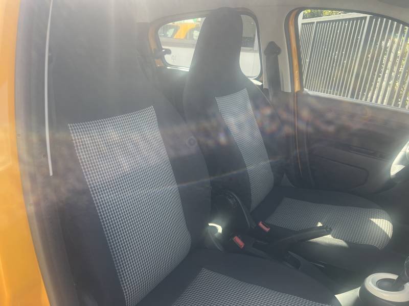 Renault Twingo - Photo 17